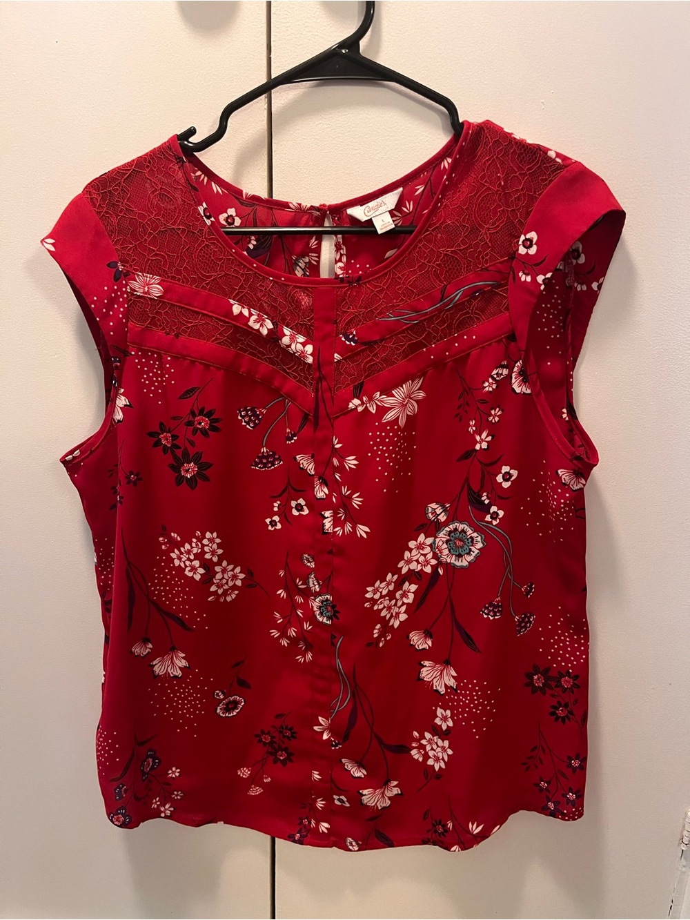 Candie's Red Floral Lace Yoke Sleeveless Top
